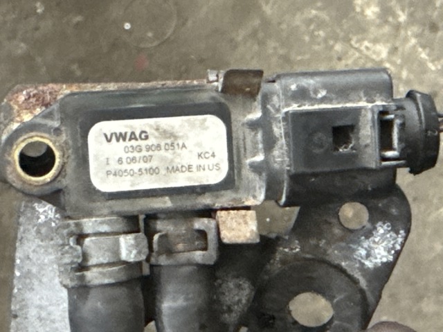Датчик давления выхлопных газов 03G906051A VAG