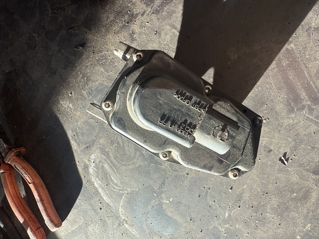 VAG 03L131501G Клапан EGR рециркуляции газов в наличии Хмельницкий