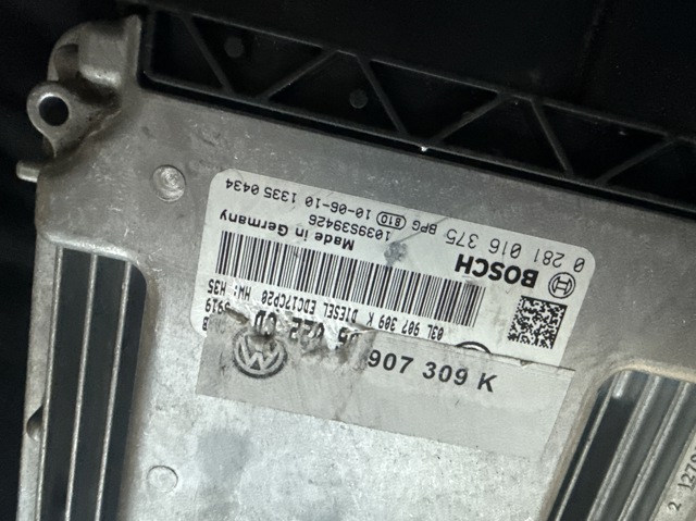 Мозги двигателя 03L906022CD VAG