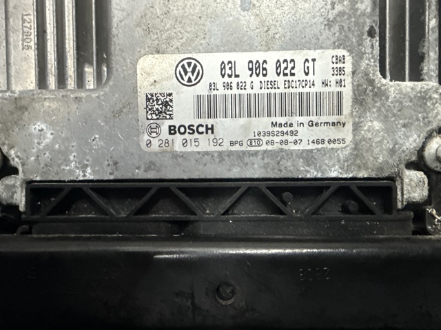 Компьютер двигателя 03L906022GT VAG