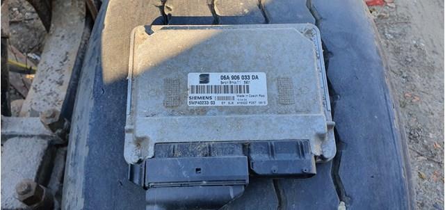 Компьютер двигателя 06A906033DA VAG