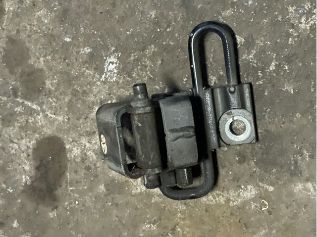 1T0831412C VAG Петля двери передней правой купить в Ровно