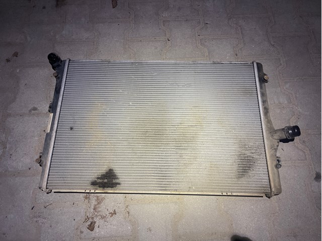 Радиатор охлаждения 3AA121253 VAG