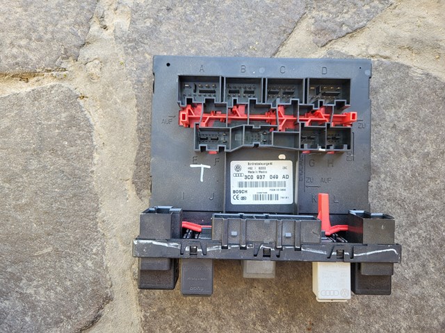 Блок управления бортовой сети 3C0937049AD VAG