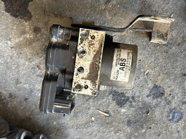 Гидроблок АБС 589204L100 HYUNDAI