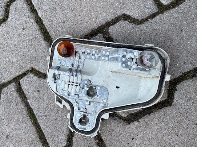 Плата заднего фонаря, контактная 8P0945258 VAG