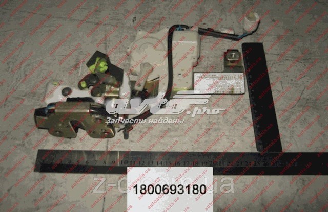 Замок задней двери, правой Geely CK I
