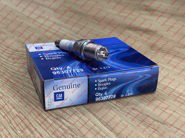 Свеча 96307729 GM