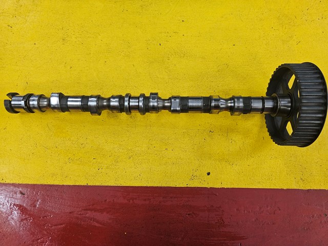 24100-27401 Hyundai/Kia Распредвал двигателя