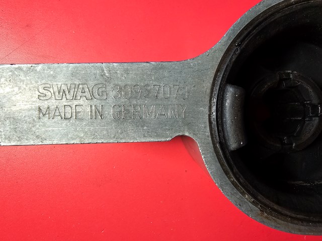 30927071 SWAG Сайлентблок переднего нижнего рычага купить в Житомир