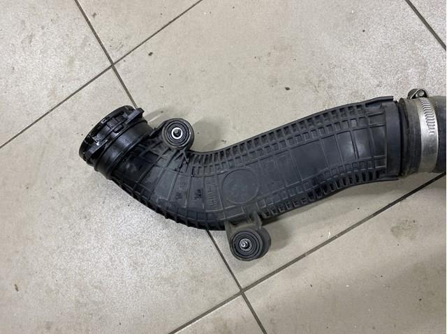 Шланг интеркуллера 1K0145840AF VAG