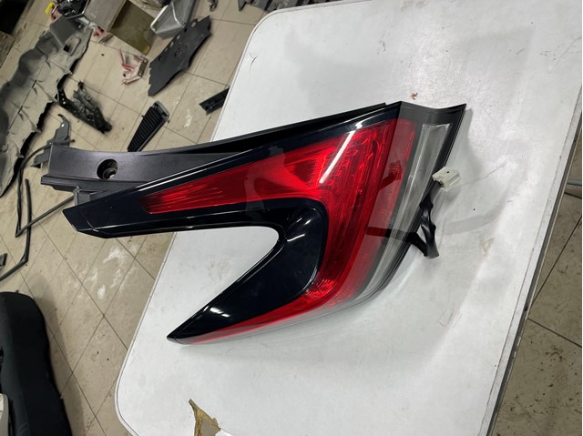 Фонарь задний левый 265555SA0A NISSAN