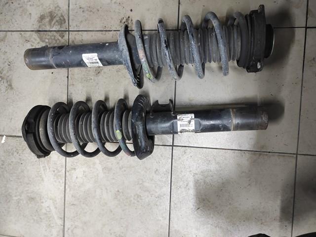 Амортизатор передней подвески 561413031K VAG