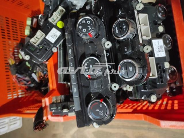 Регулятор вентилятора отопителя 561907426ZJU VAG