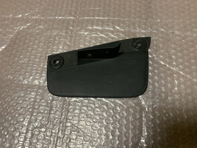 Брызговик задний, левый KB7W51PW1 MAZDA