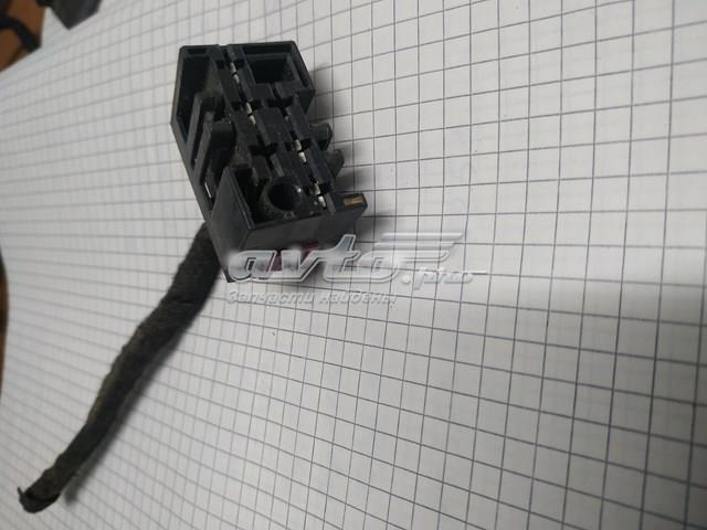 8L0971972 VAG купить в Тернополь