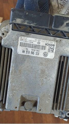 Модуль управления двигателем 03G906016HN BOSCH