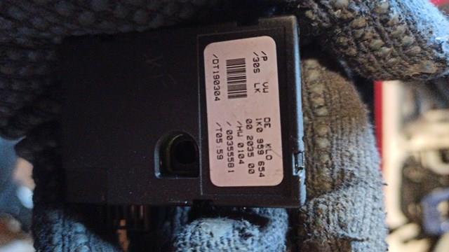 Датчик угла поворота руля Skoda Octavia 2 A5