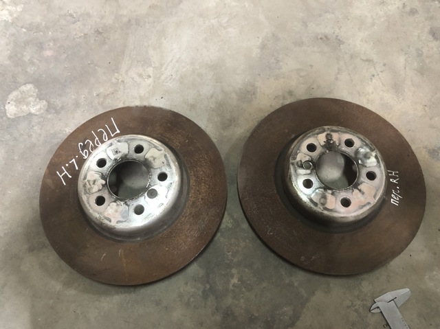 Передний тормозной диск 34116860907 BMW