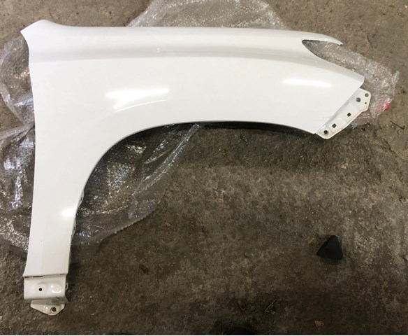 Правое крыло 5381160A90 TOYOTA