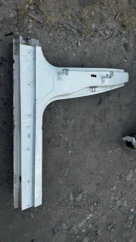 Амортизационная стойка центральная, правая 95B809022YGRV PORSCHE