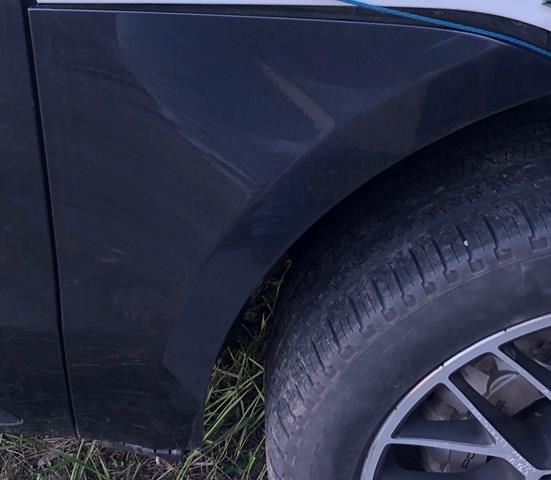 95B821102DYGRV Porsche крило праве m 14-