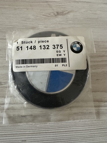 BMW 51148132375 Эмблема капота в наличии Полтава