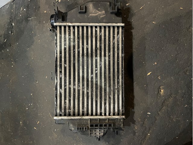 NISSAN 144614BE0A Радиатор интеркуллера в наличии Украина
