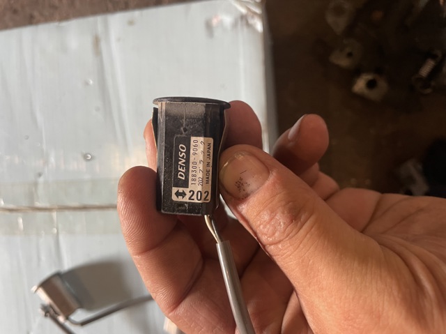 1883009060 TOYOTA Датчик сигнализации парковки (парктроник) задний боковой купить в Кривой Рог