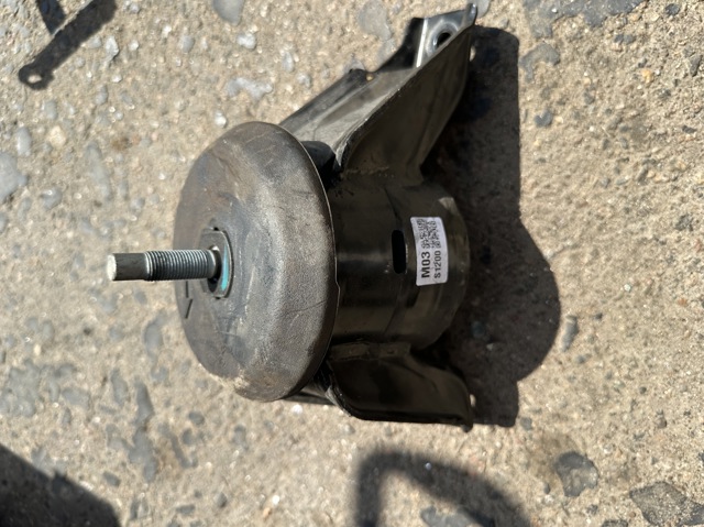 21810S1200 HYUNDAI Правая подушка двигателя купить в Чернигов