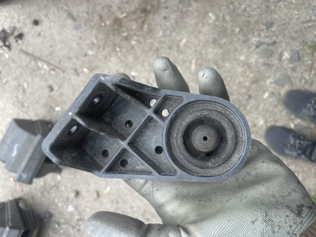HYUNDAI 25333S1500 в наличии Каменское