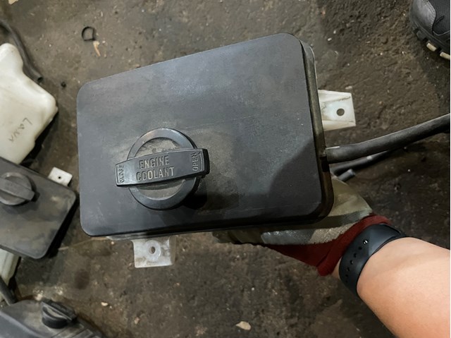 25430C1100 HYUNDAI Бачок системы охлаждения расширительный купить в Николаев
