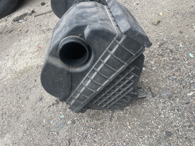 HYUNDAI 28110C6150 Корпус воздушного фильтра в наличии Одесса