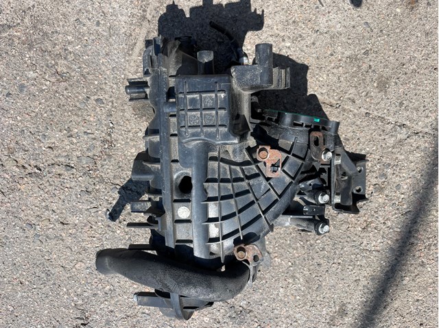 Коллектор впускной 283102GTA1 HYUNDAI