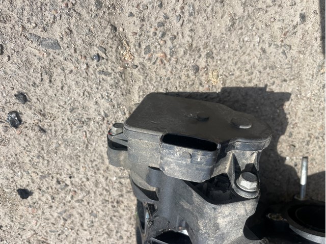 Актуатор привода заслонок впускного коллектора 283812F000 HYUNDAI