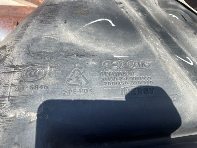 HYUNDAI 311502W900 Бензобак в наличии Ужгород