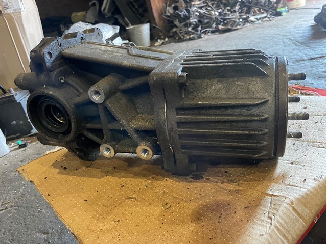 Редуктор заднего моста 3501A114 MITSUBISHI
