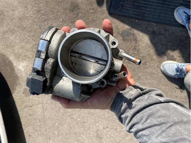 Дроссельная заслонка в сборе 351002G710 HYUNDAI