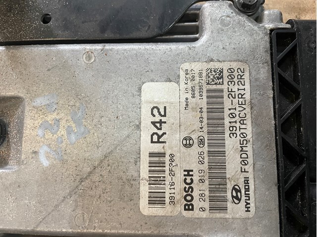 HYUNDAI 391012F300 в наличии Полтава