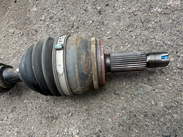 49501S1060 Правая полуось купить Запорожье