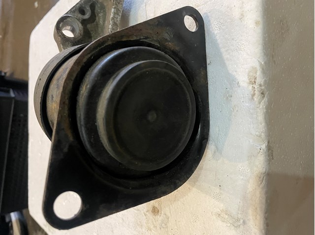 HONDA 50820TA0A01 Правая подушка двигателя в наличии Харьков