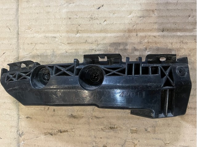 5256342011 TOYOTA Направляющая заднего бампера левая купить в Ужгород