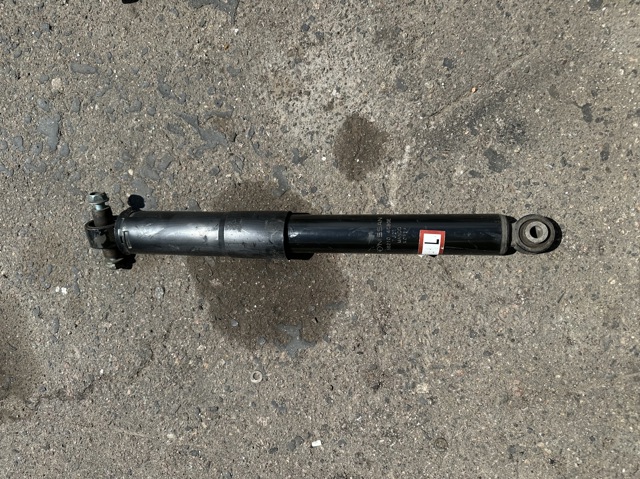 562104CB0E NISSAN Амортизатор задний купить в Украина