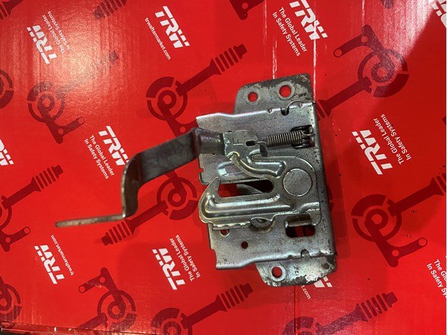 5908A105 MITSUBISHI Замок капота купить в Полтава
