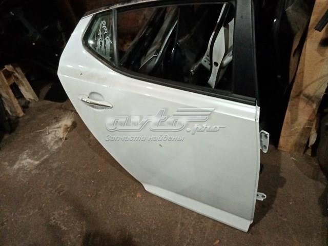 Дверь пассажирская задняя правая 770042T000 HYUNDAI