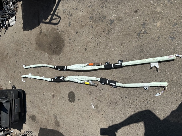 Подушка безопасности, боковая, правая 80420S1000 HYUNDAI