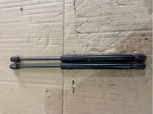 HYUNDAI 811614Z000 Амортизатор капота в наличии Черкассы
