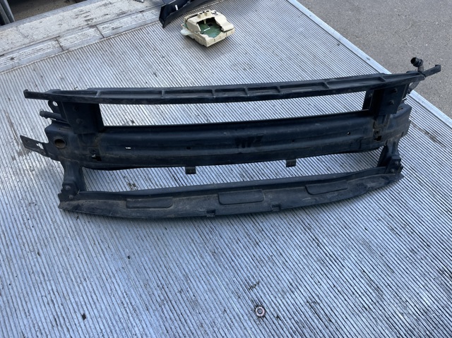 865712P500 HYUNDAI Усилитель переднего бампера купить в Черновцы