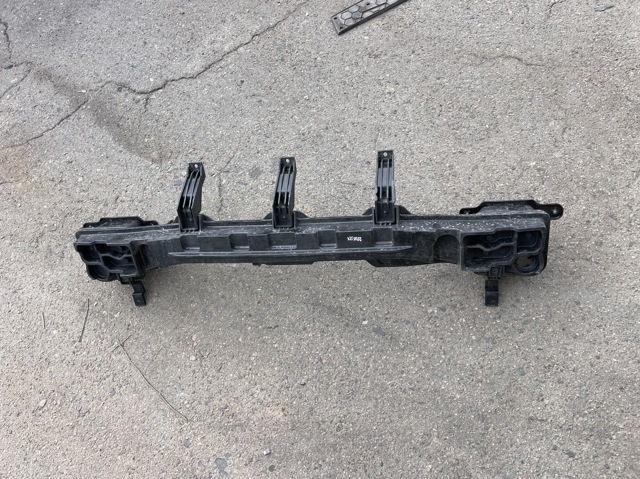 Швеллер заднего бампера 86631GI000 HYUNDAI