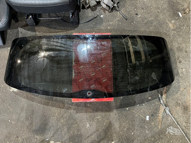 Стекло ляды 87110C6000 HYUNDAI